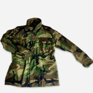 USGI Woodland Camo Parka Field Jacket Goretex Small